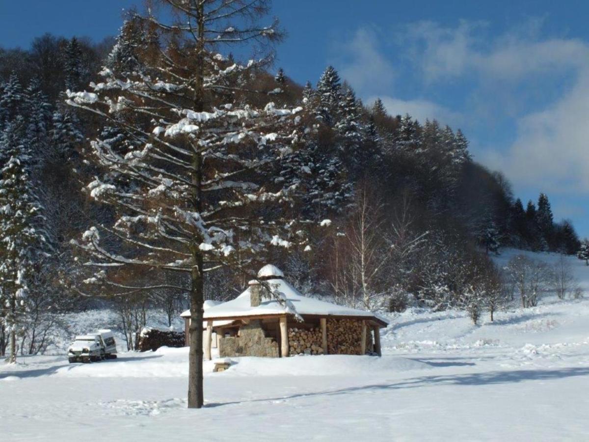 Perelka Bieszczady Domki Цисна Экстерьер фото